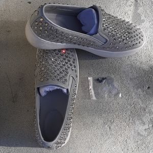 Women's slip-on sneakers